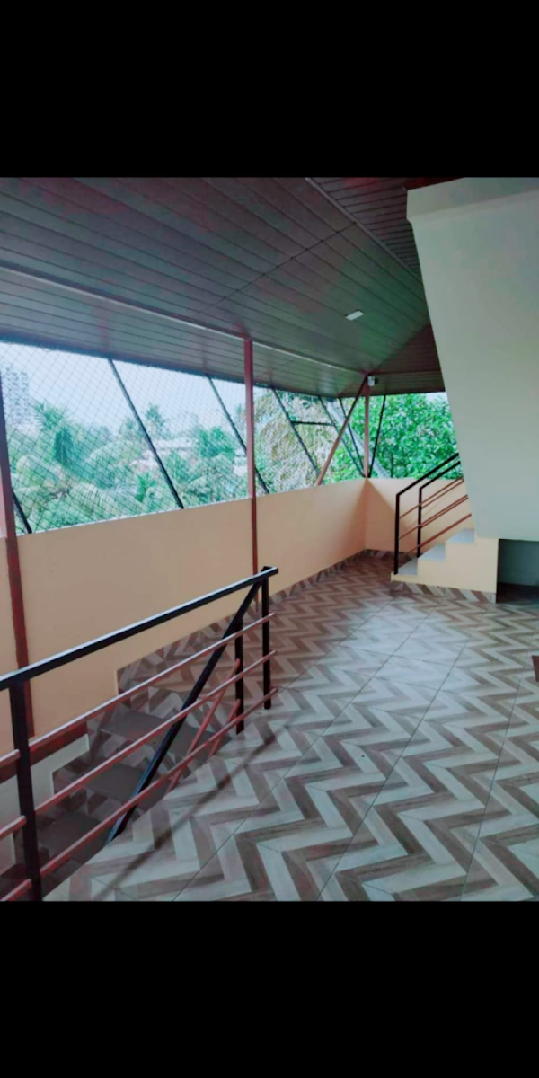 Jerome's - Ladies Hostel Vyttila, Ladies PG in Vyttila, Working Womens Hostel Vyttila, Womens PG, Ladies Hostel Ernakulam – Girls PG in Kochi preview photo 1