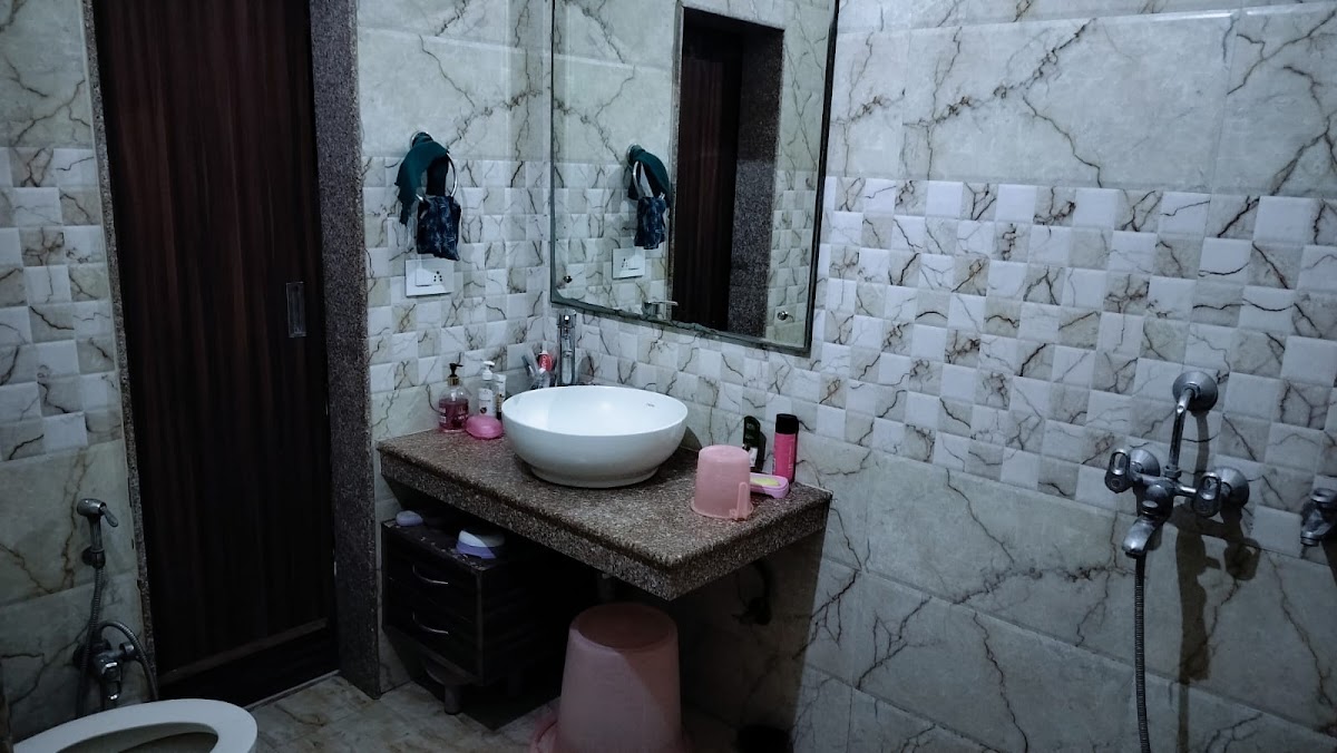 Feel Like Home PG for Girls in Dhakauli preview 2