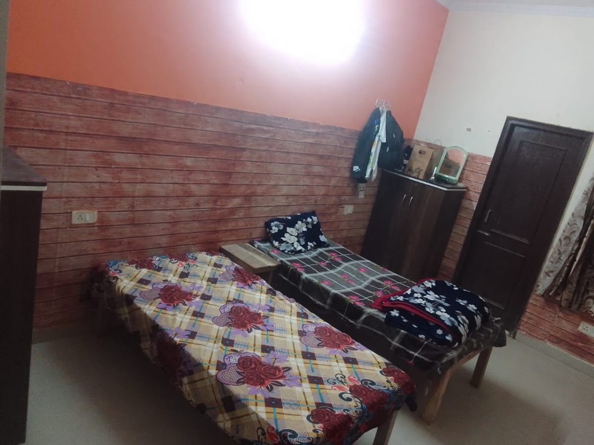 Gurnaj PG Services Zirakpur preview 1