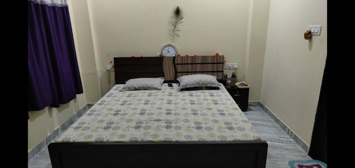 Naina girls PG C29/27 Raghuvir maldahiya varanasi – Girls PG in Varanasi preview photo 1