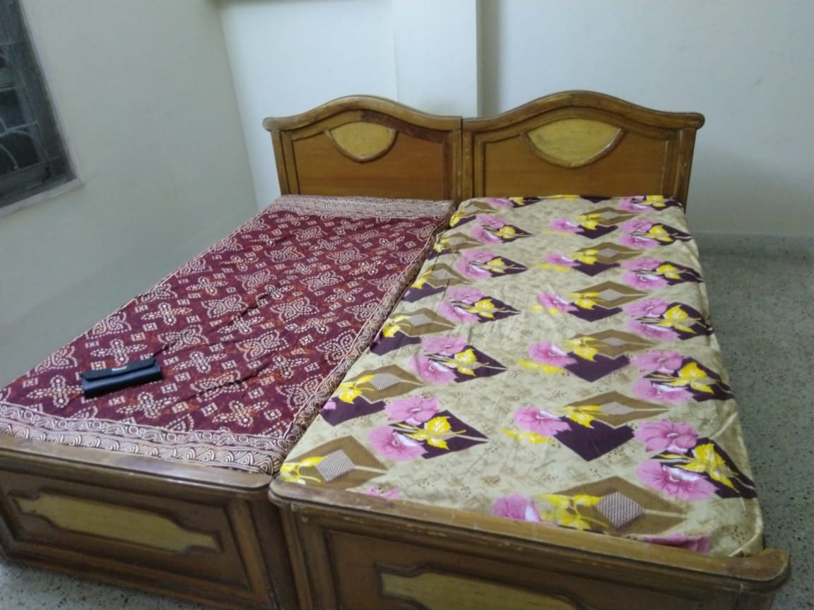 RR Nest - Luxury PG for women (Girls Hostel) preview 2