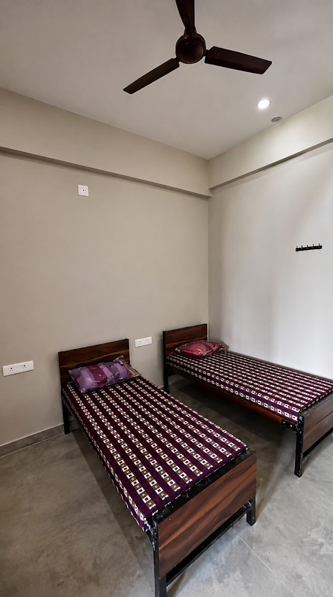 Sri Padmaja Women's Hostel – Girls PG in Tirupati preview photo 2