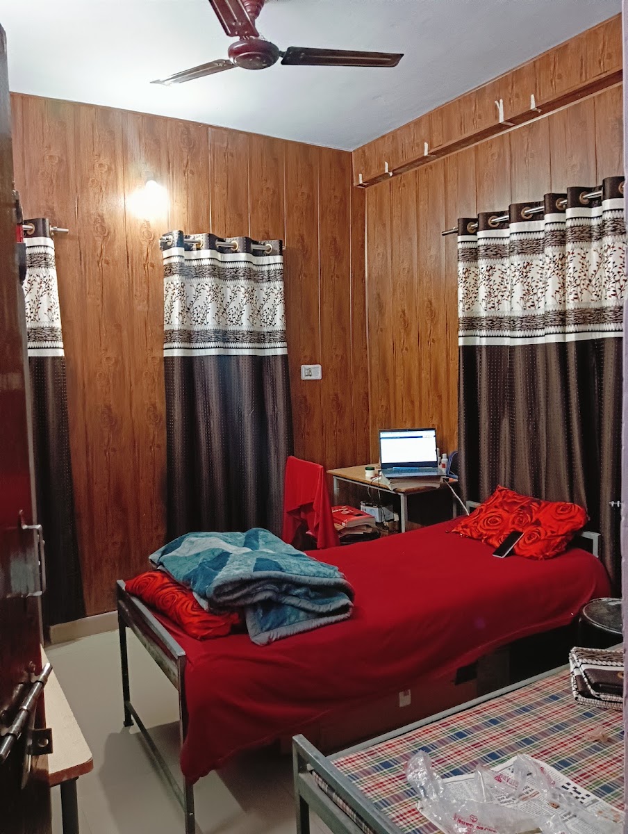 AM Girls Hostel – Girls PG in Gwalior preview photo 2