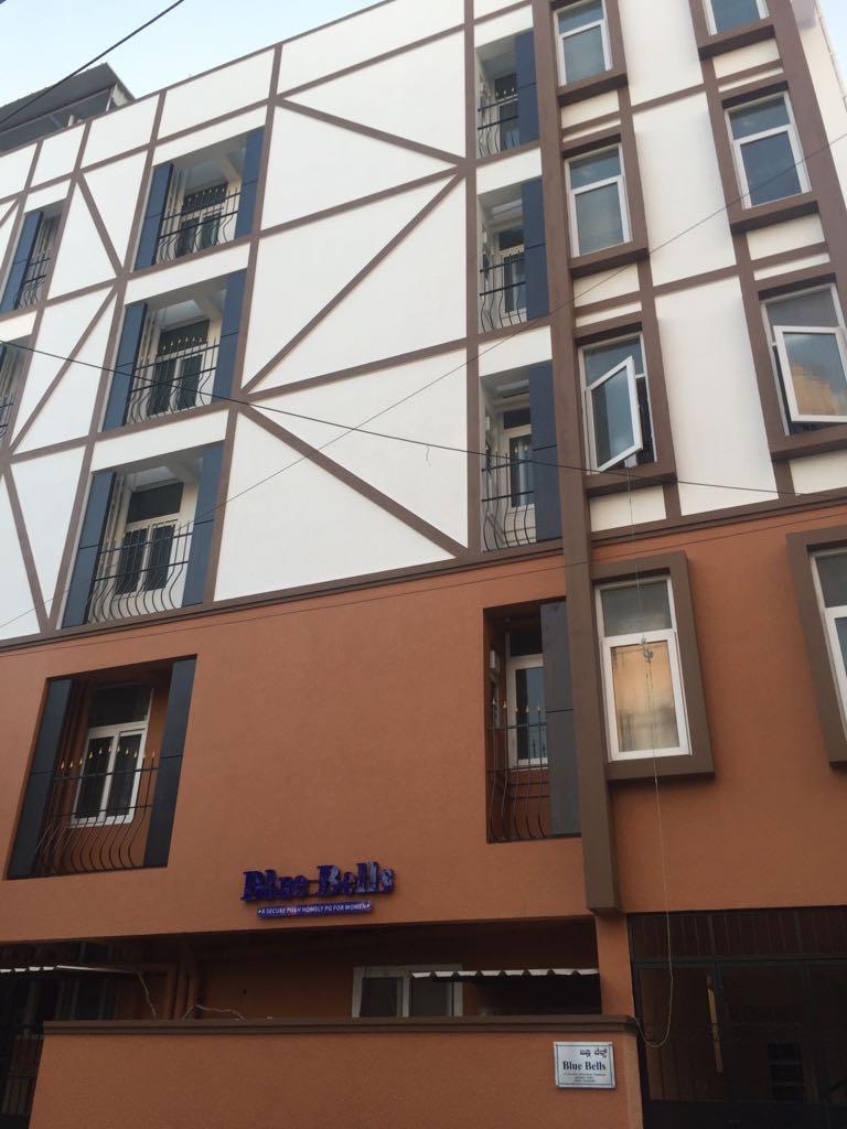 Blue Bells PG - Luxury PG for girls Shathi Nagar preview 2