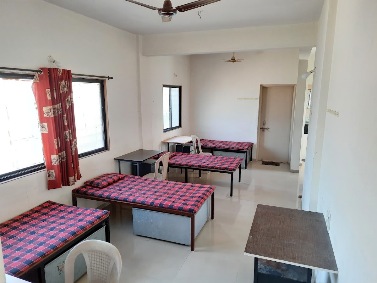 Srinath Girls Hostel – Girls PG in Nashik preview photo 2