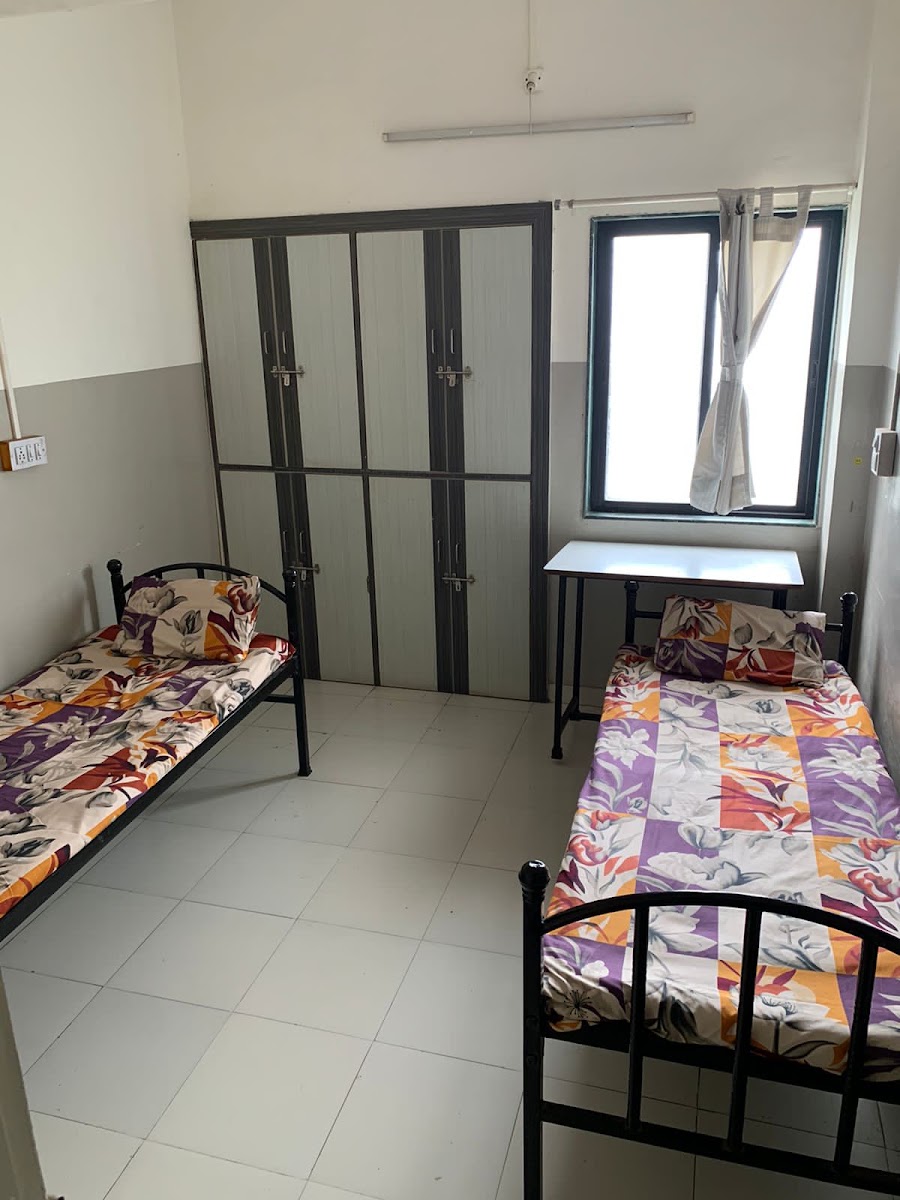 S.R.Wagh Boy's Hostel – Boys PG in Nashik preview photo 1