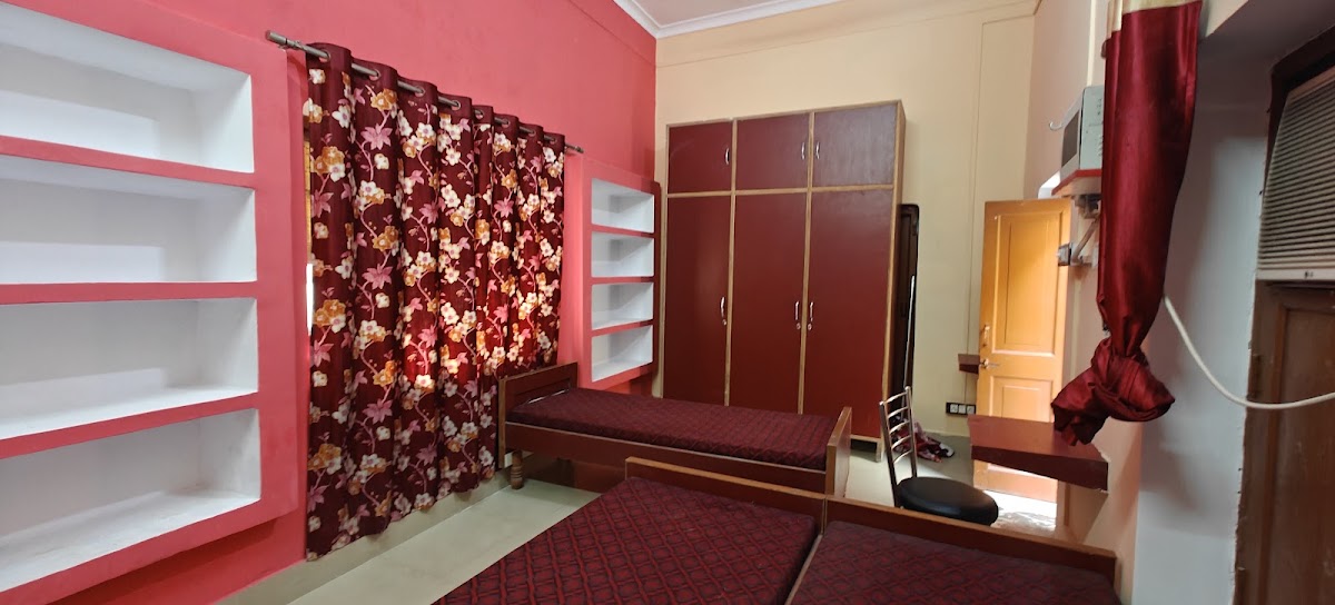 Pratiksha AC Super Luxury PG for Girls/ Women – Girls PG in Prayagraj preview photo 1
