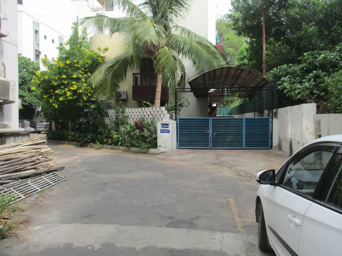 Baroda Girls PG MSU Campus