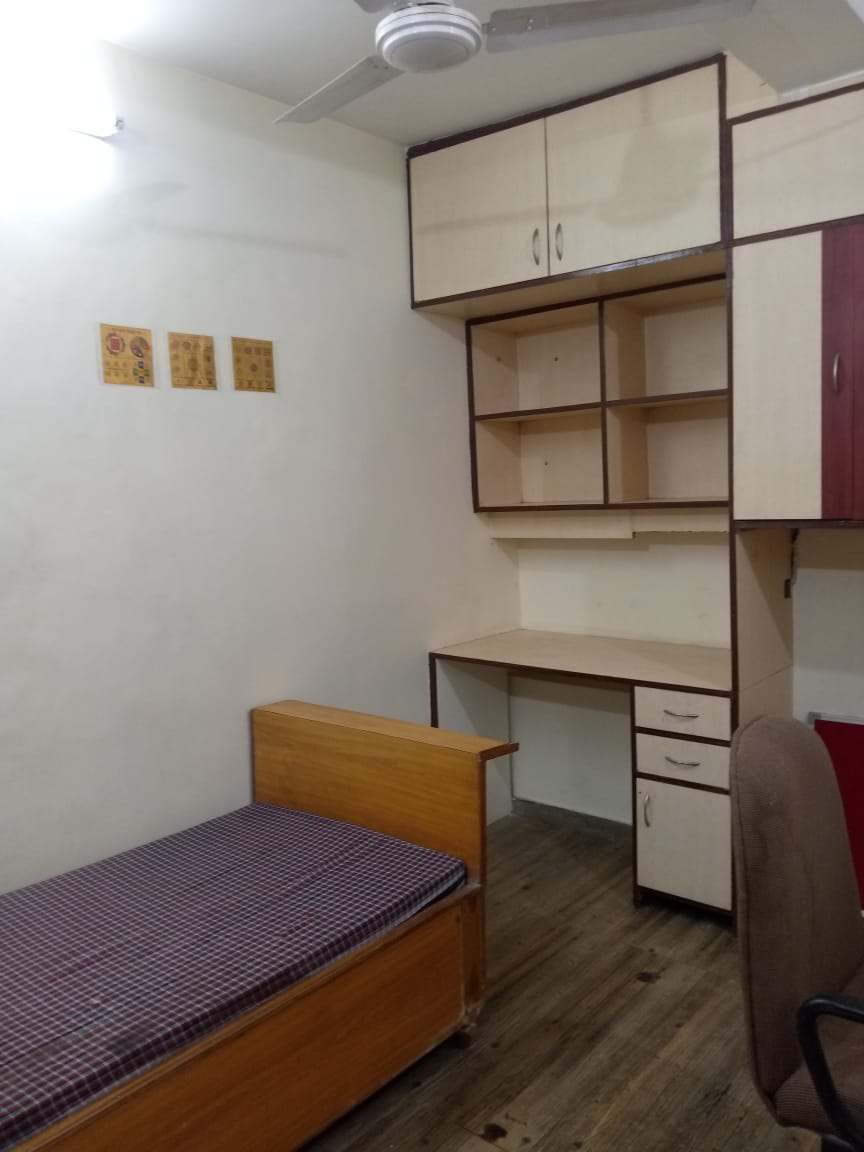 Lady Shriram Girls Hostel – Girls PG in Gwalior preview photo 1