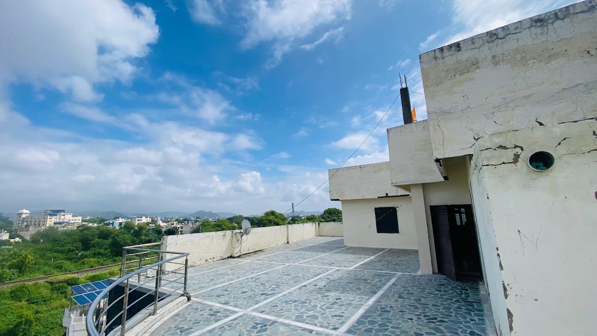 Balaji Premium Boys Pg and Hostel