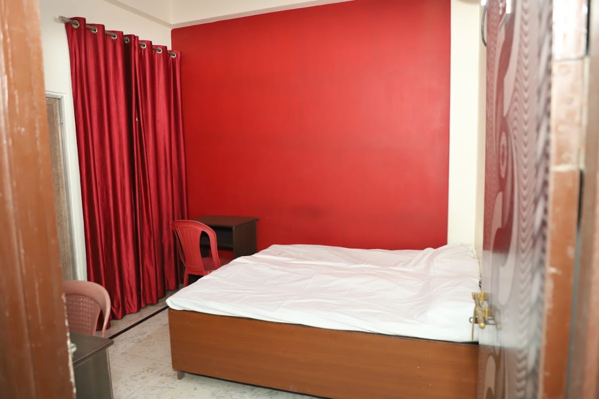 KASTURI DEVI GIRLS HOSTEL – Girls PG in Kanpur preview photo 1
