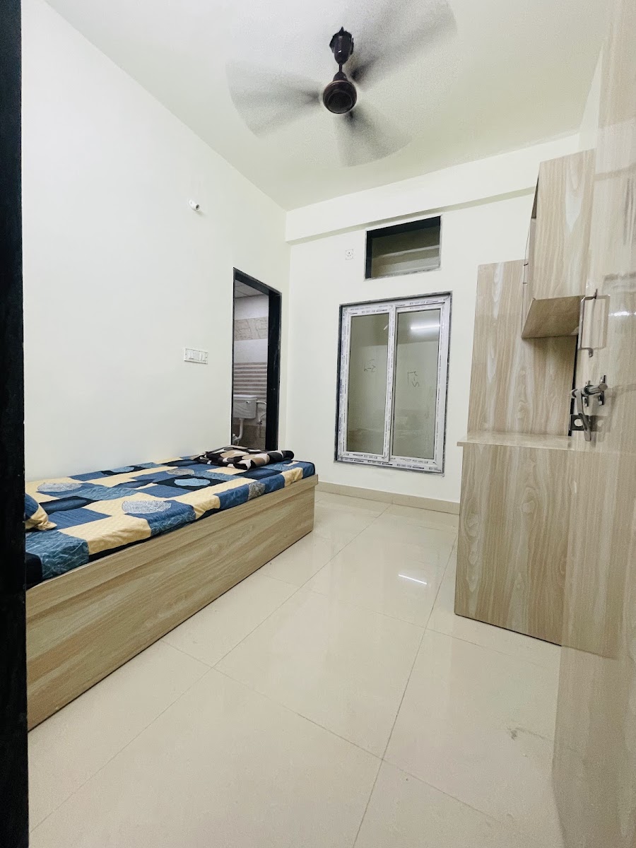 BALAJI BOYS HOSTEL – Boys PG in Kota photo 1
