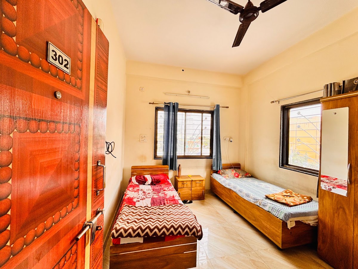 RNA PG Gents Kharadi Pune preview 1