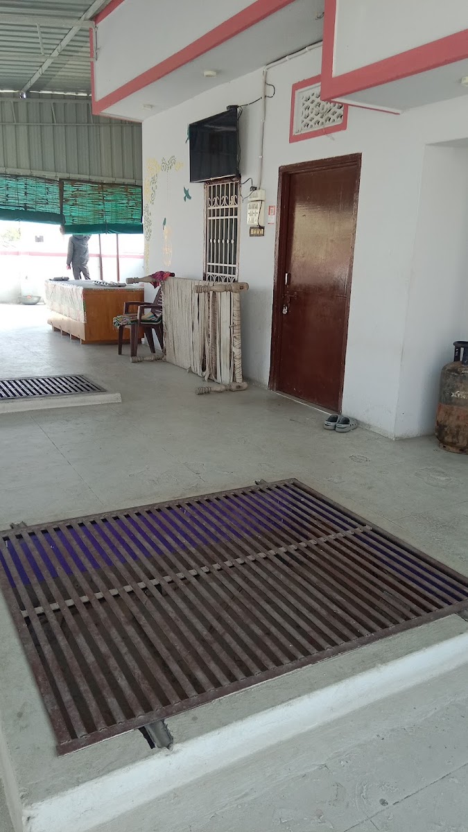 TEZ BOYS PG (HOSTEL) – Boys PG in Udaipur preview photo 1