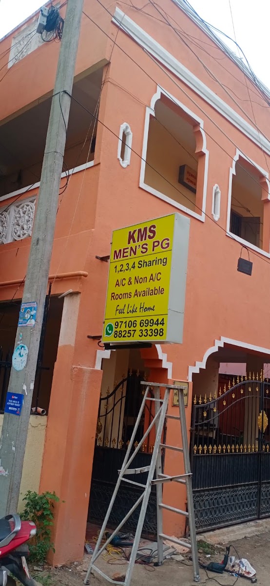 KMS Men's Paying Guest – Boys PG in Chennai preview photo 1