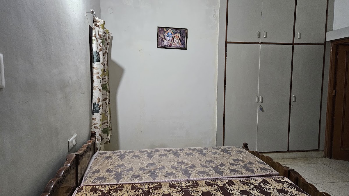 Kamlika Girl's Hostel – Girls PG in Gwalior preview photo 1