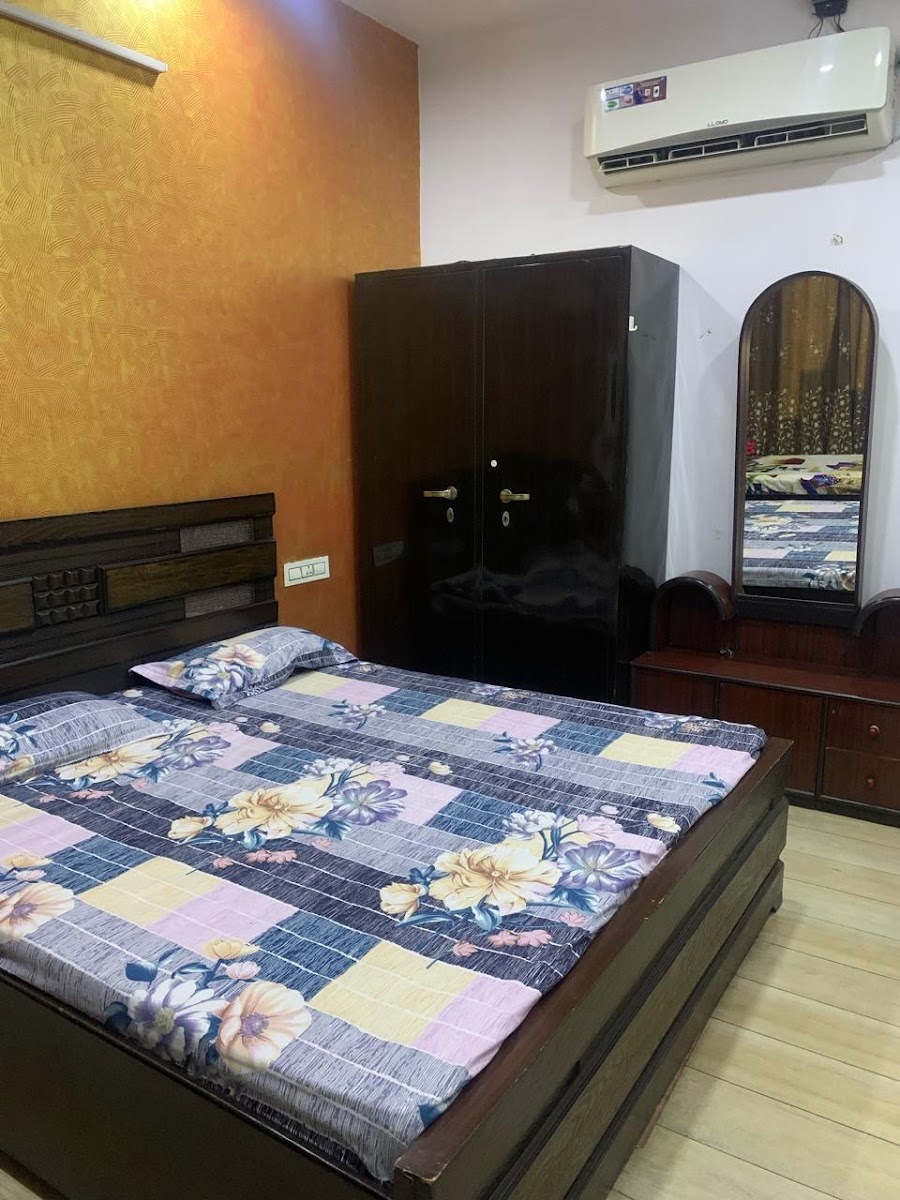Veena’ PG(for Girls) – Girls PG in Ludhiana preview photo 1