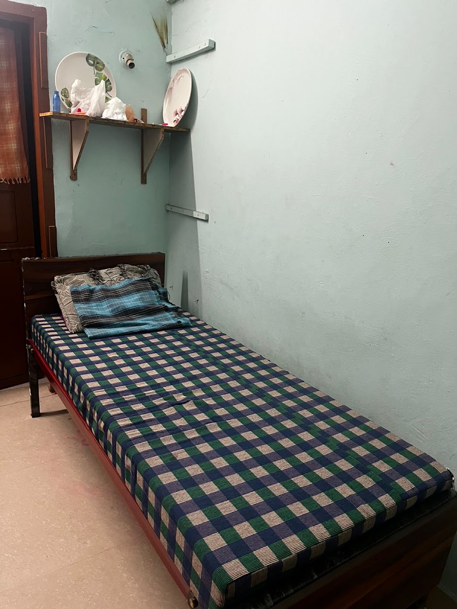 Happy Living Boy's PG hostel – Boys PG in Tirupati preview photo 2