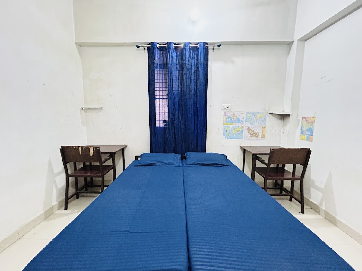Pankhuri Girl's Hostel – Girls PG in Prayagraj preview photo 2