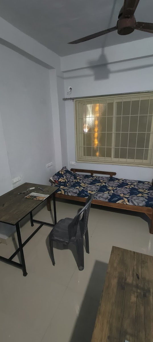 Siddhi Girls Hostel – Girls PG in Jabalpur preview photo 1