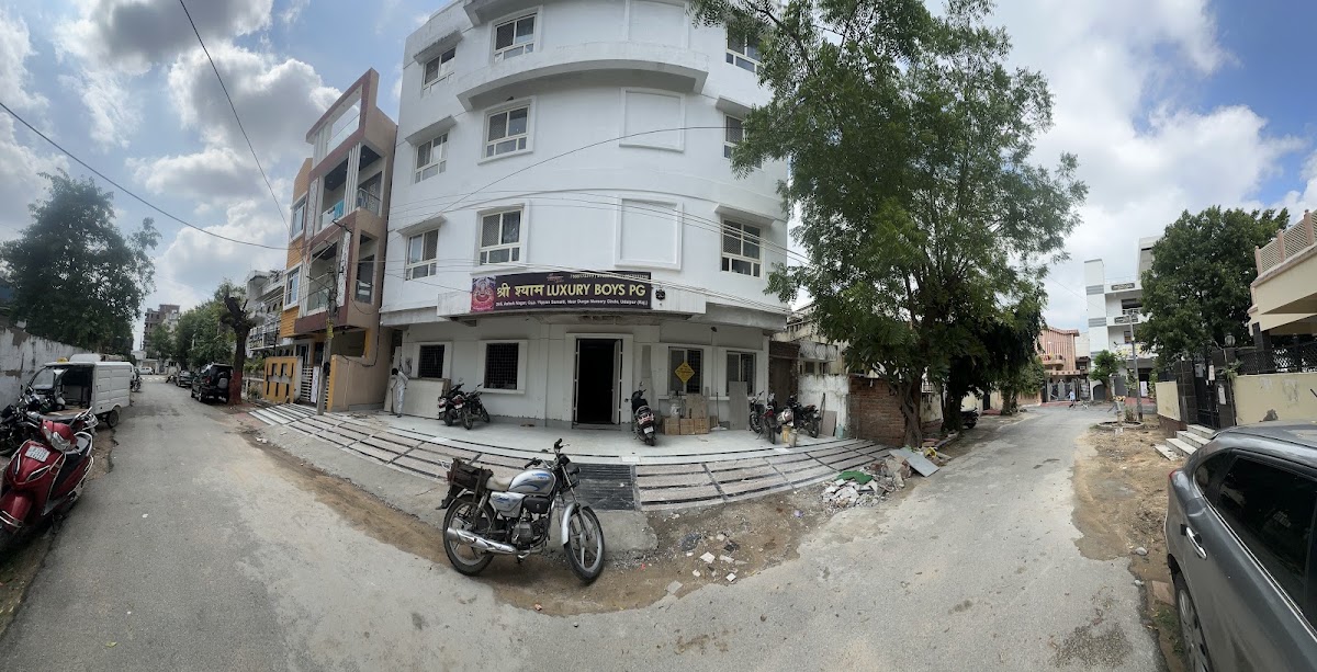 Shree shyam luxury Boys PG Hostel