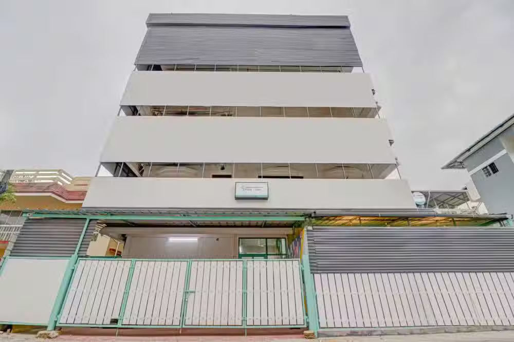 Stanza Living Amora House | Womens PG in Kochi – Girls PG in Kochi photo 1