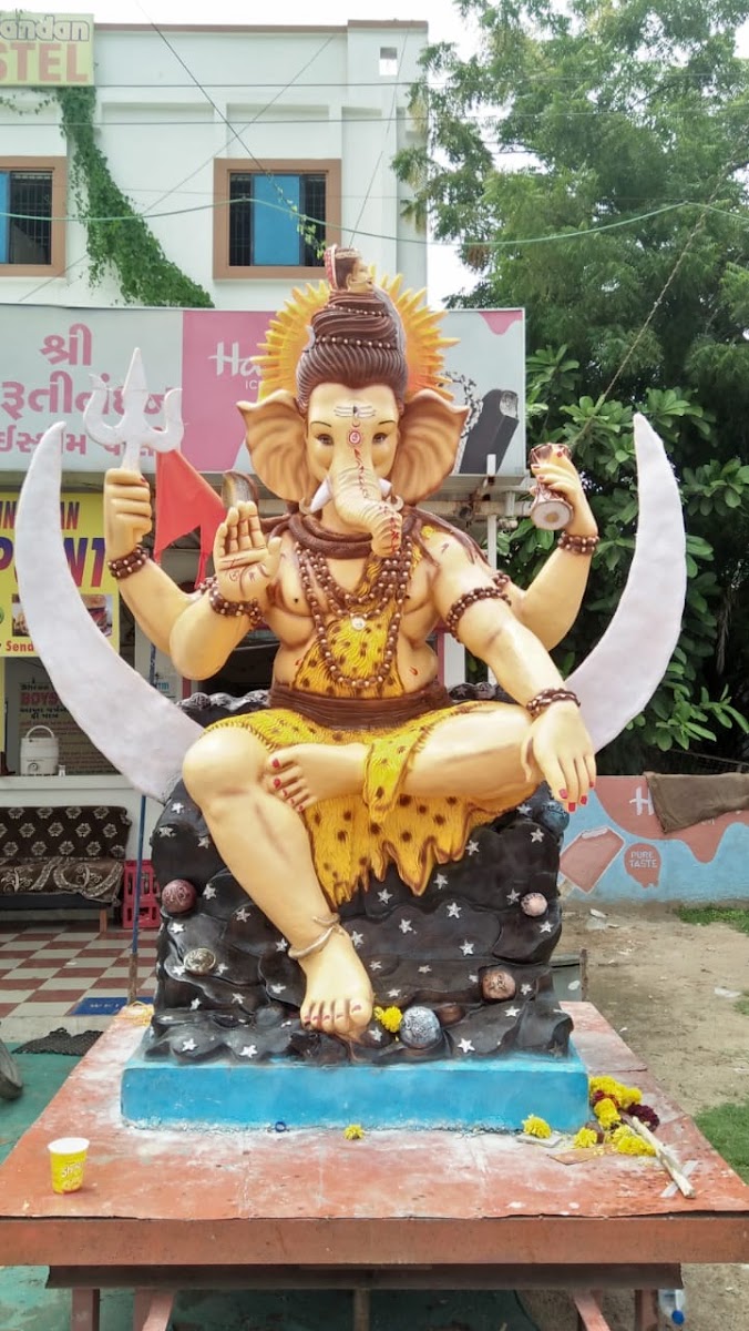 Shree Marutinandan Boy's Hostel