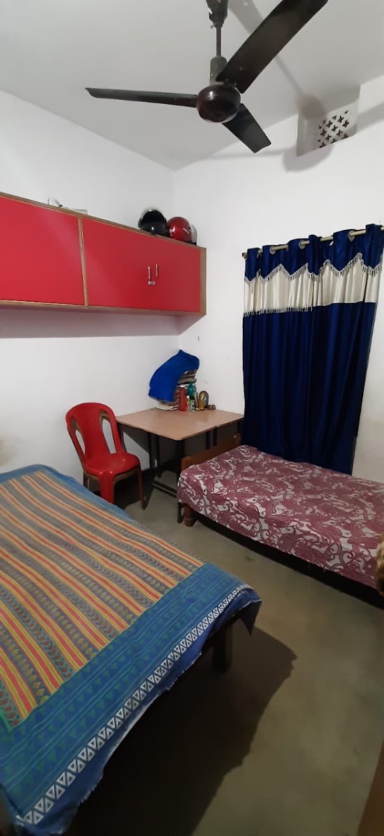 Laxmi Narayan Boys' Hostel – Boys PG in Ranchi preview photo 1