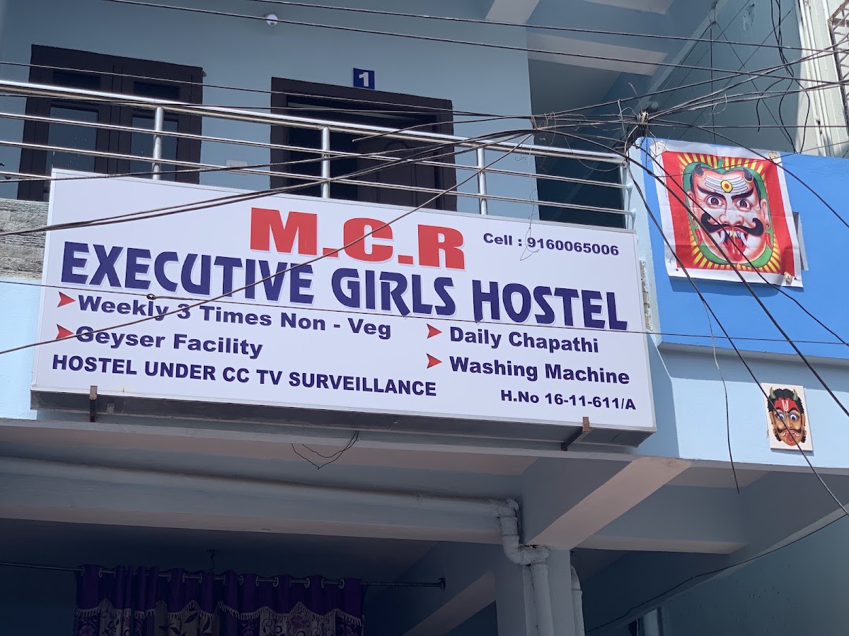 MCR Girls Hostel preview 1
