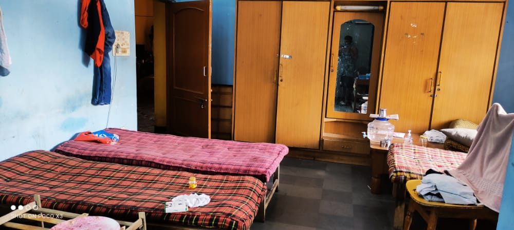 Sri Devi Boys & men's PG Hostel preview 1
