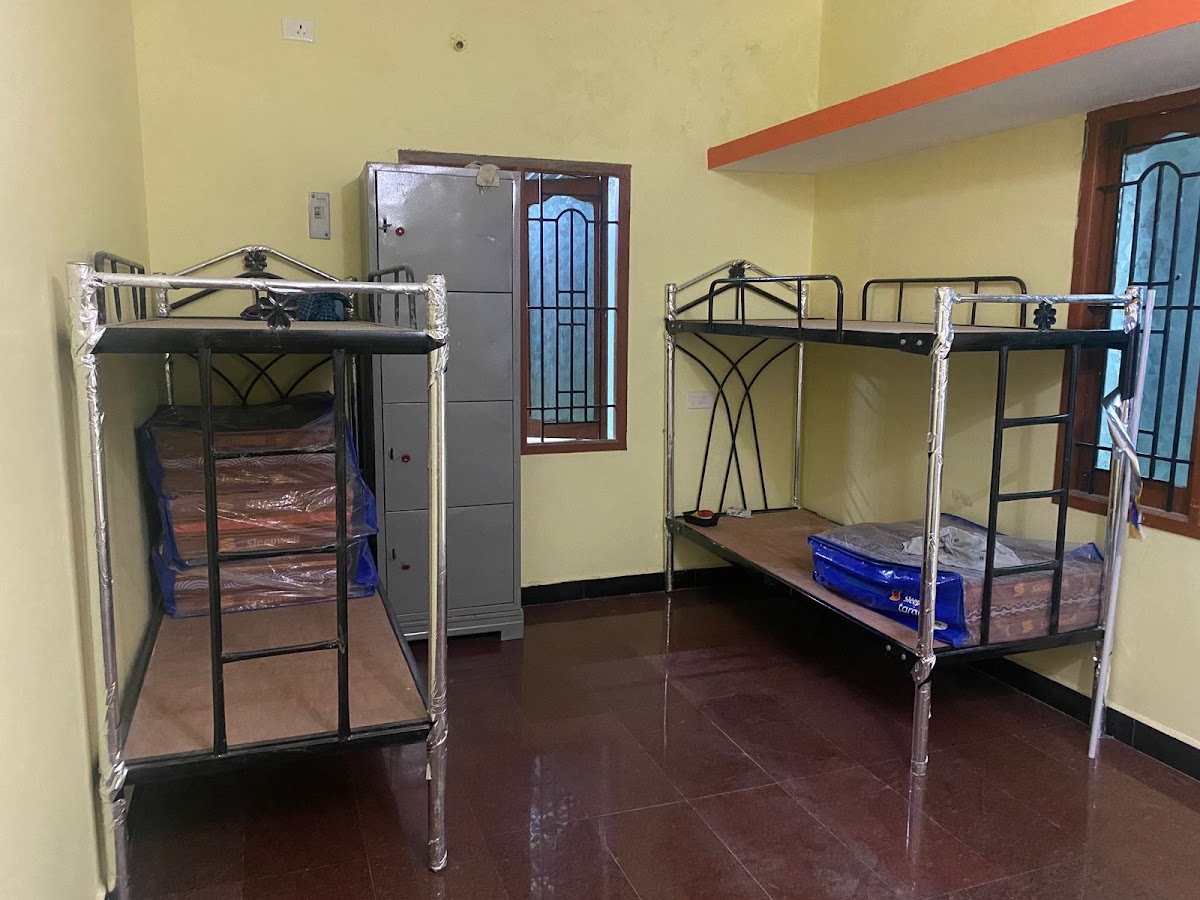 Ponni Women's Hostel and PG – Girls PG in Tiruchirappalli preview photo 1