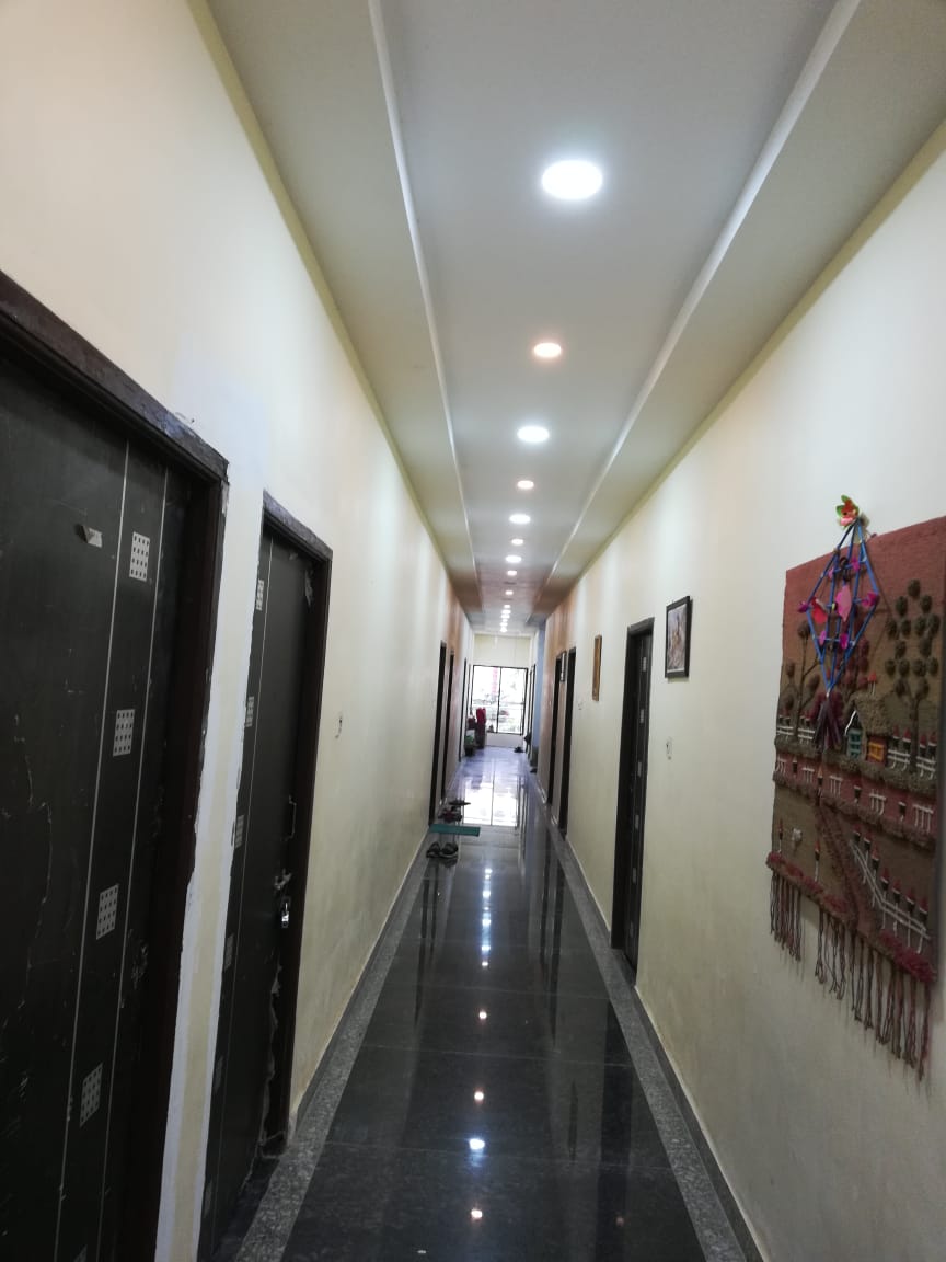 S.D Girls Hostel and Working Women PG with Dorms facility for Females only – Girls PG in Raipur preview photo 2