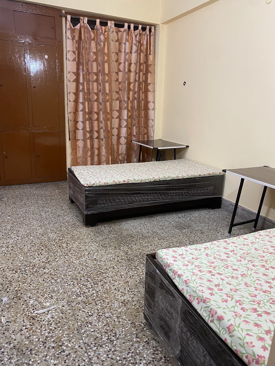 SN HOSTEL GIRLS PG
