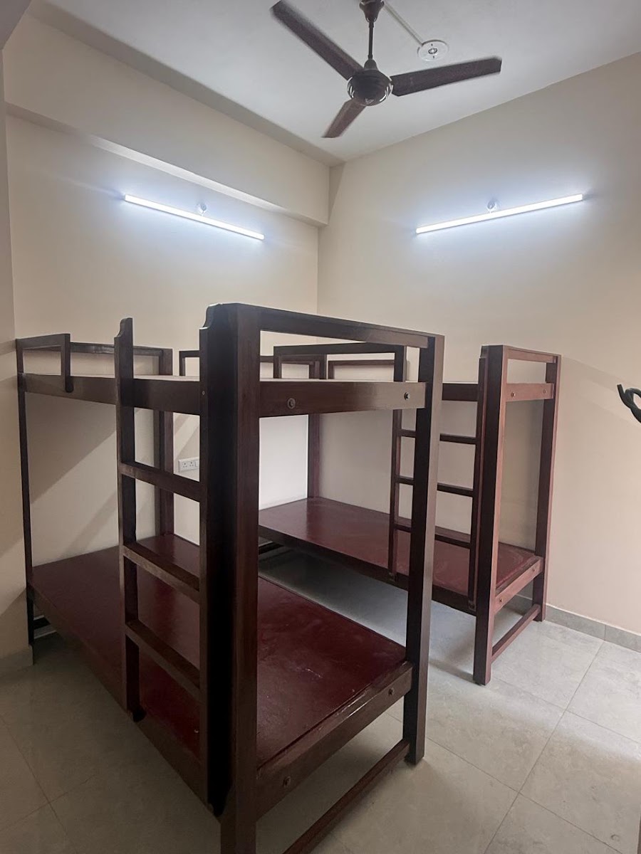 Angels Ladies hostel – Girls PG in Tiruchirappalli preview photo 2