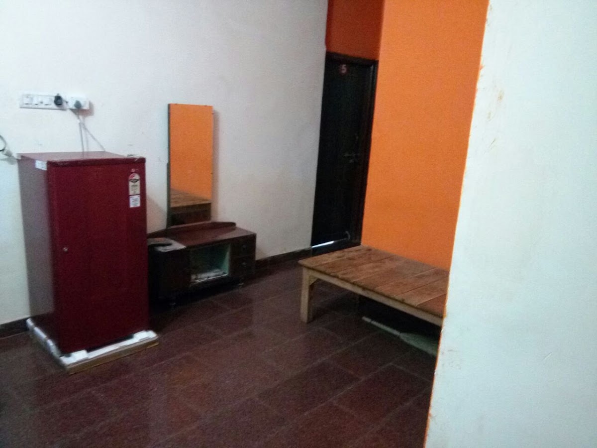 Anandi girls hostel – Girls PG in Raipur preview photo 1