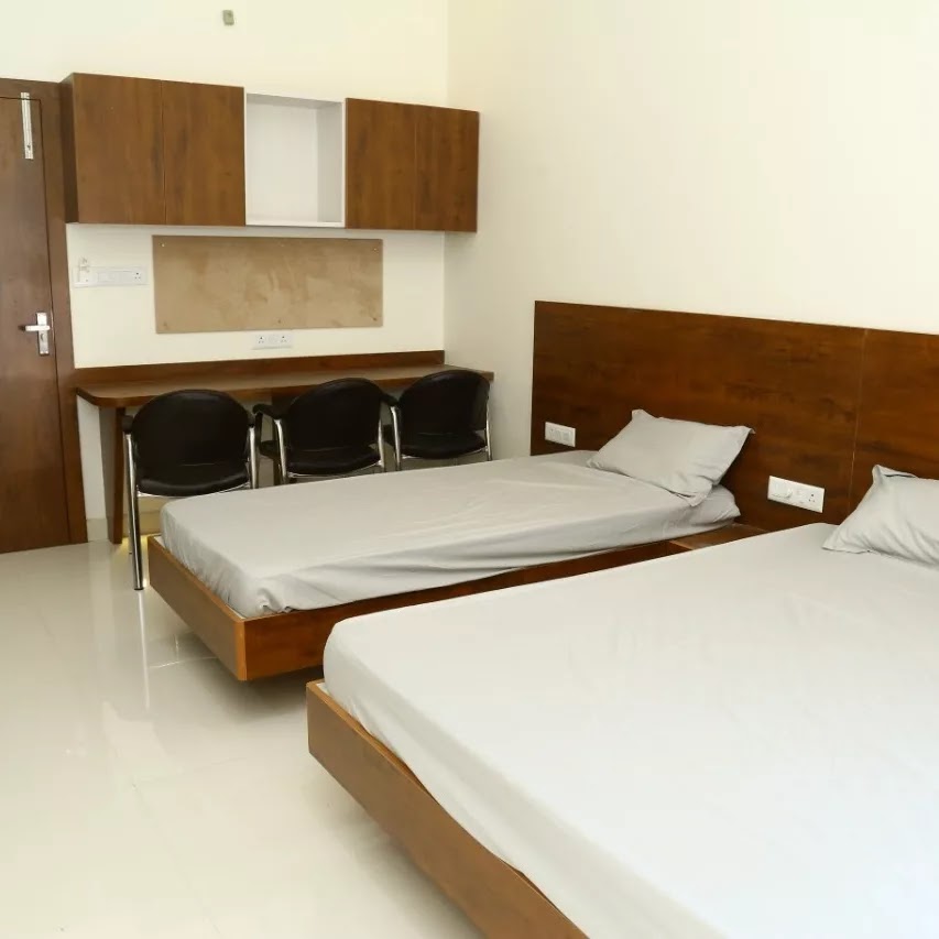 The crystal girls hostel – Girls PG in Udaipur preview photo 1