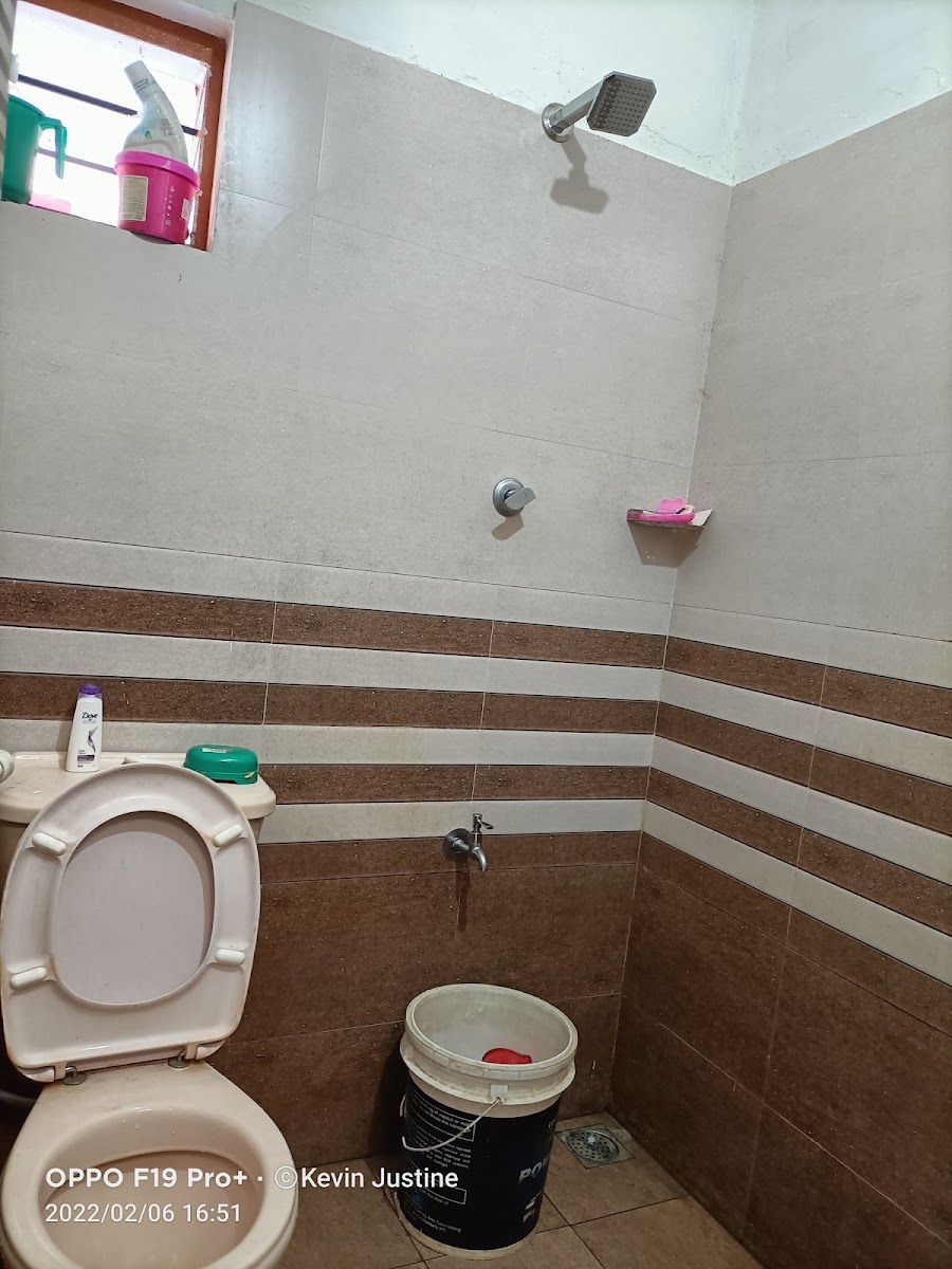 Anugraha Gents PG – Boys PG in Kochi preview photo 2