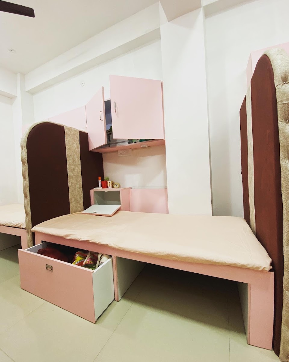Udayshree Girls' Hostel – Girls PG in Bhopal preview photo 2
