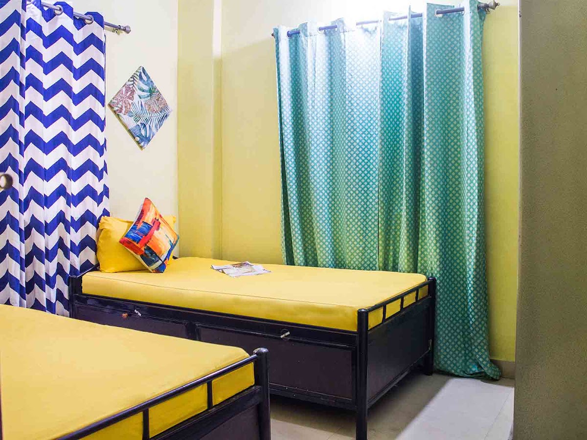 Zolo Avalon - Pg in Hadapsar | Gents PG preview 1