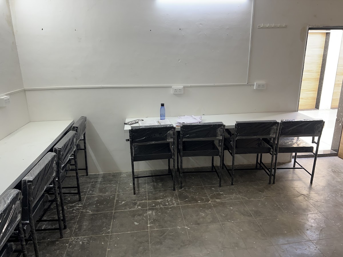 Achievers Girls Hostel – Girls PG in Rajkot preview photo 2