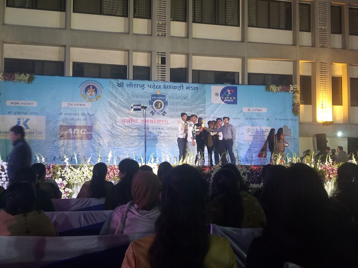 Sp Girls Hostel preview 1