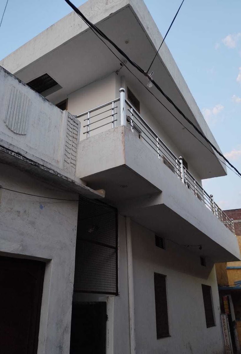 Maa Anpurana Girls Hostel Pandeypur Khajuri – Girls PG in Varanasi preview photo 2