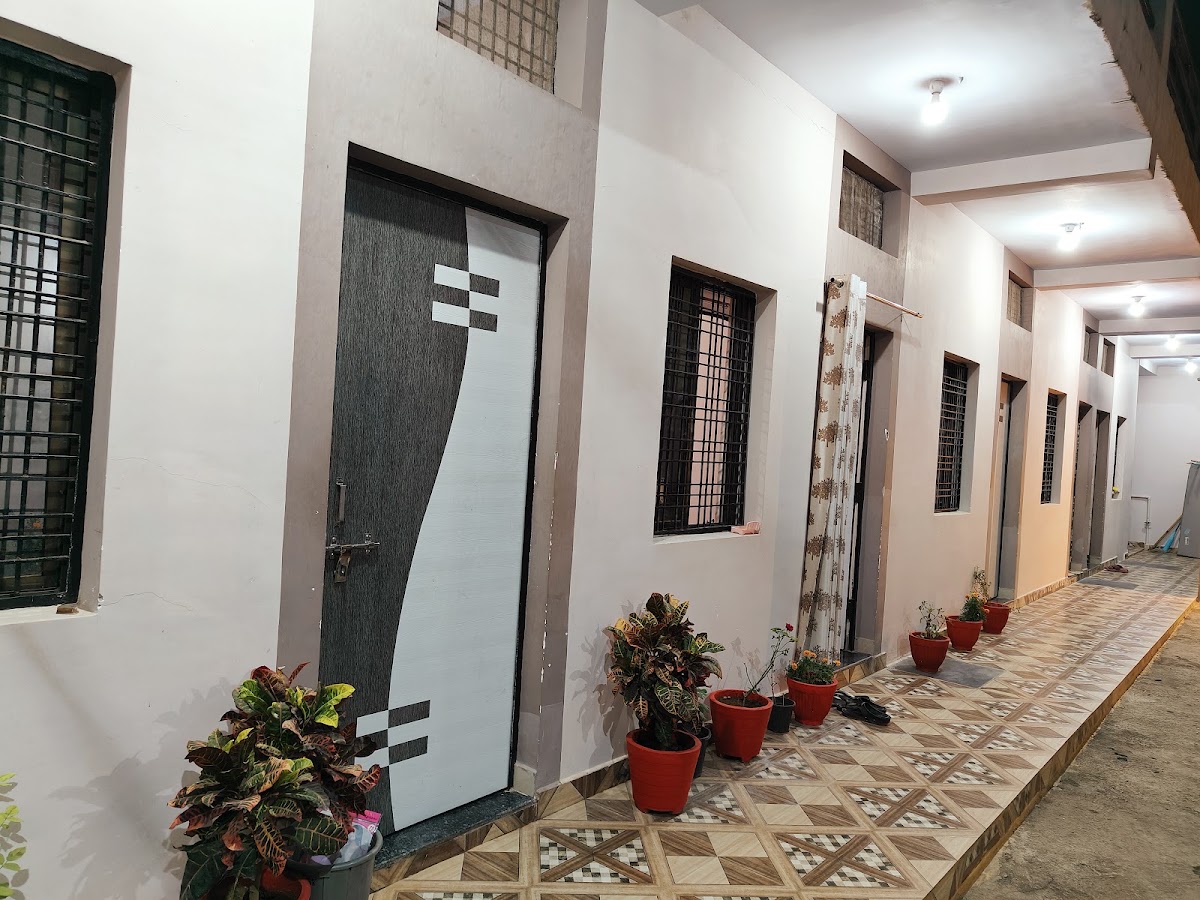 Vidhya Girl's Hostel – Girls PG in Jabalpur preview photo 2