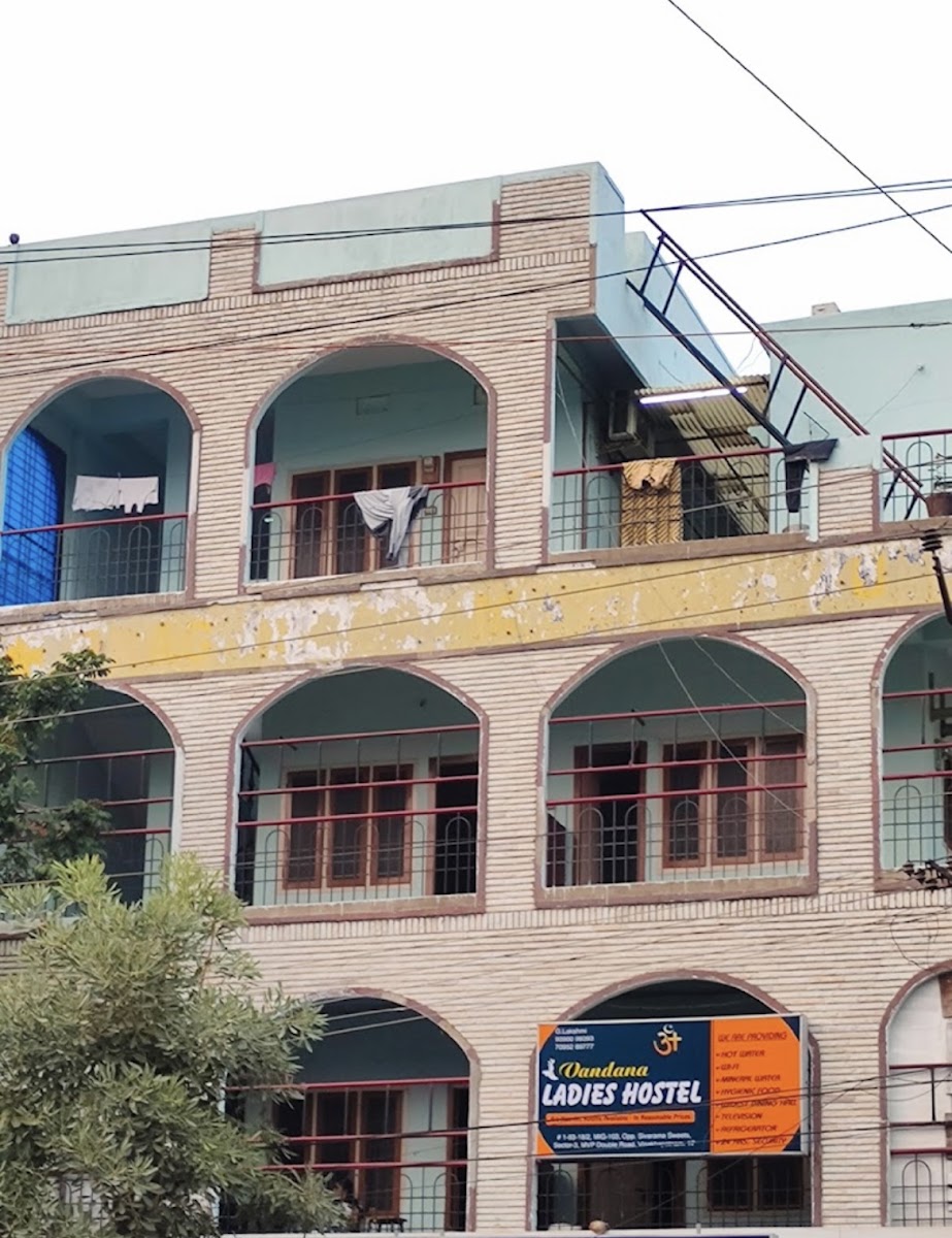 Hadya ladies hostel