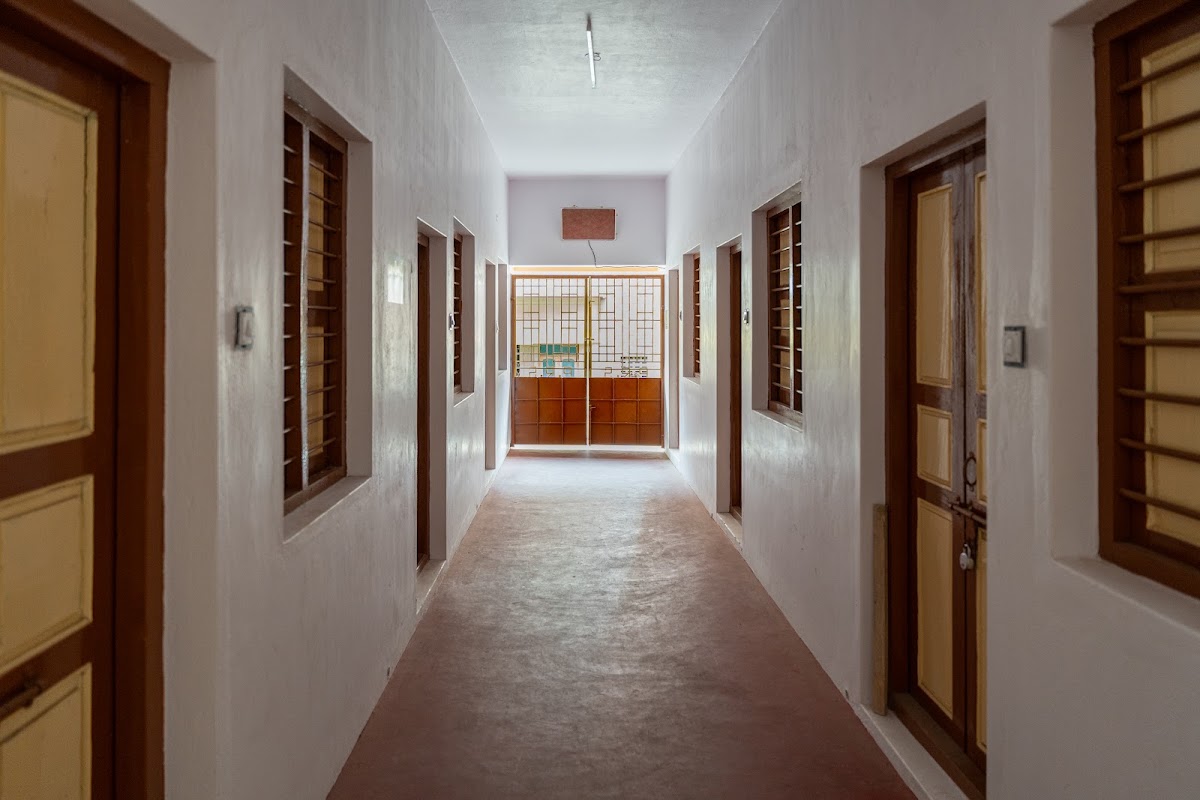Mathi's Nest Ladies Hostel Trichy – Girls PG in Tiruchirappalli preview photo 1