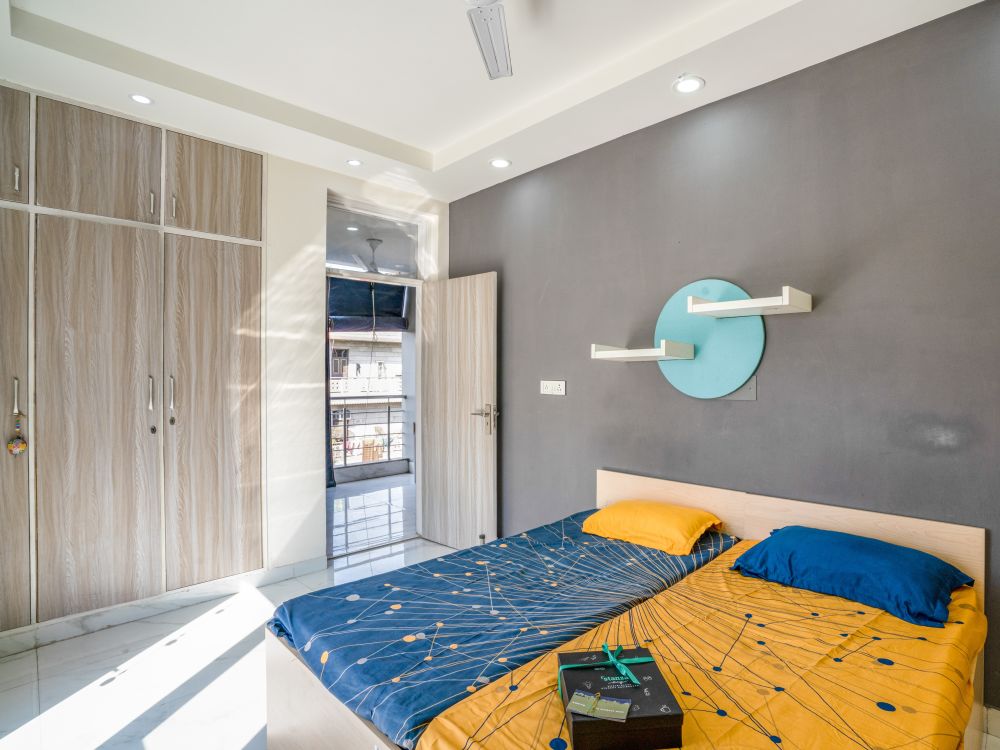 Stanza Living San Diego House | PG for Females in North Campus preview 1