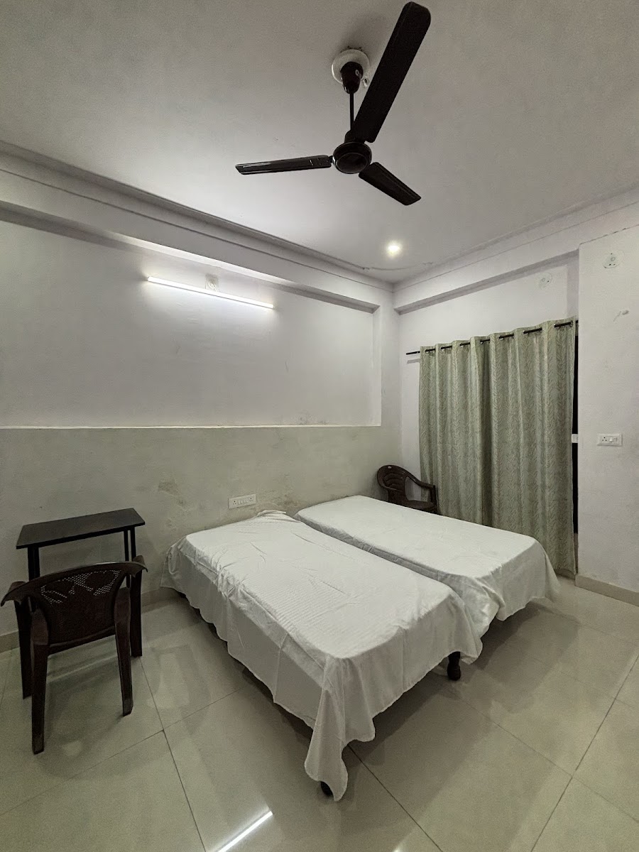 Gokuldham girls PG Hostel – Girls PG in Udaipur preview photo 2