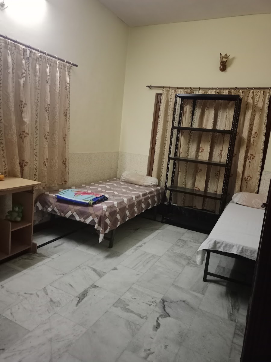 Sapna Kandari Girls' PG – Girls PG in Dehradun preview photo 1