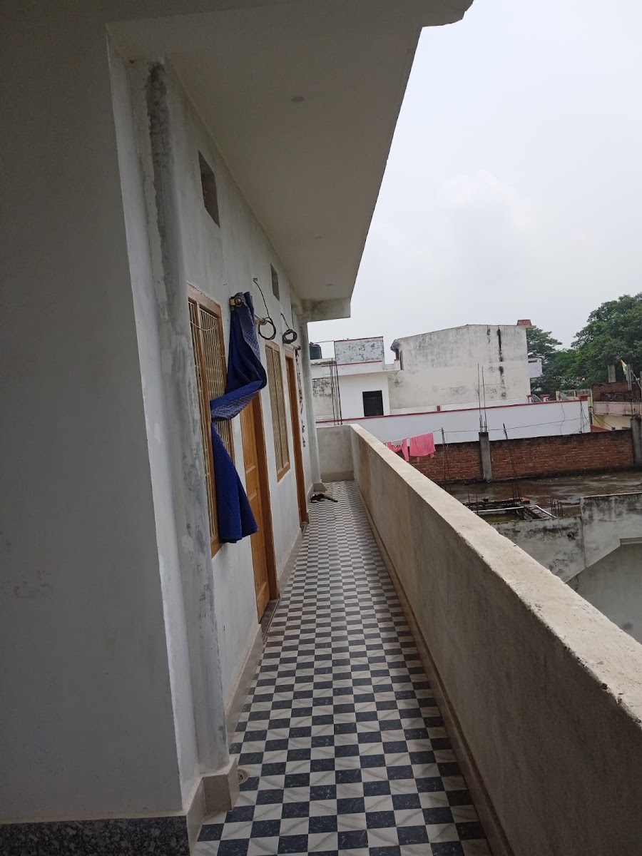 Gupta Girls Hostel – Girls PG in Varanasi photo 1