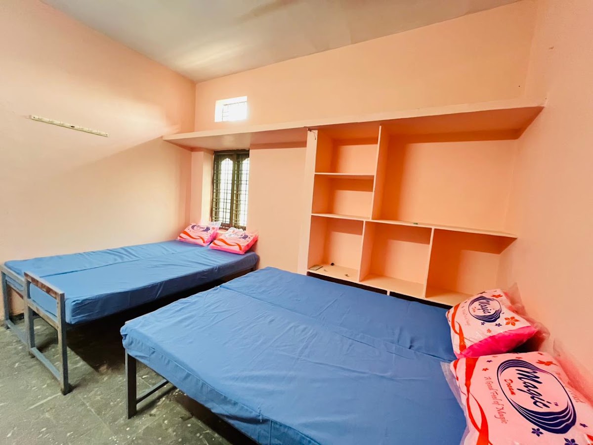 SHRIWIN PG HOSTEL – Co-ed in Hyderabad preview photo 2